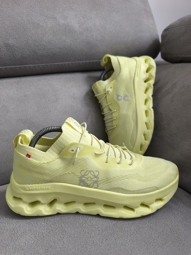Loewe running cloudtilt - on,